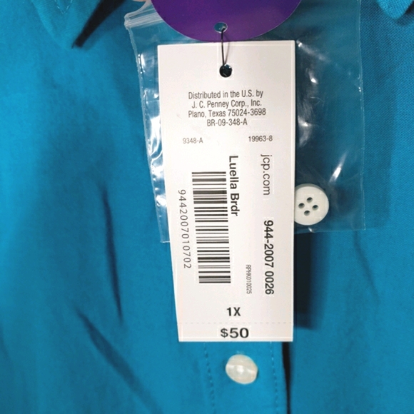 East 5th Woman Blouse Turquoise Short Sleeve Button Front Plus Size 1X Top NWT - Picture 8 of 8